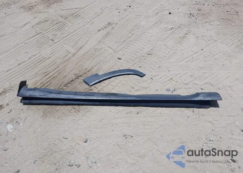 2017 Jeep Cherokee Latitude Fwd z USA, uszkodzony, nr VIN 1C4PJLCB9HD218839